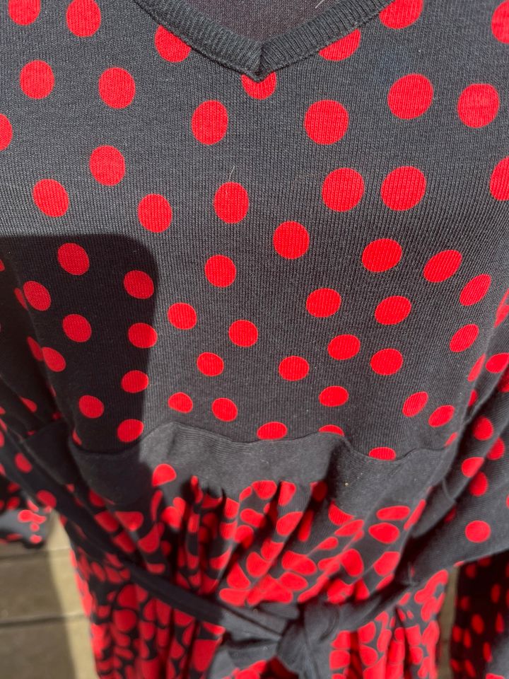 Polka dots Kleid mit Punkten in Rostock