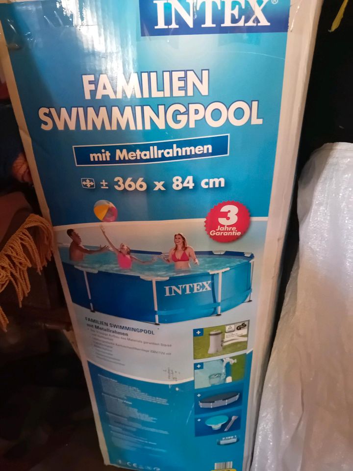 Index Swimmingpool mit Metallrahmen 366x84 cm in Falkenhagen