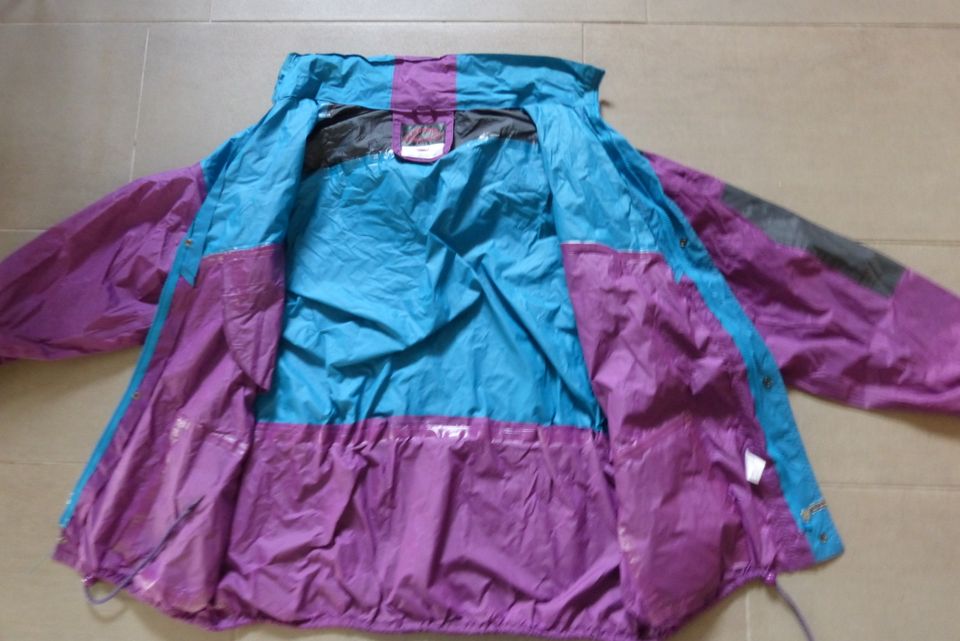 Vintage Agu Sport Regenjacke, Regenmantel, Gr. XXL in Greven