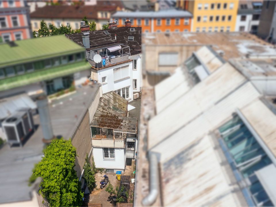 Im Herzen der Stadt: Wohn- und Geschäftshaus im Stadtzentrum in Rosenheim