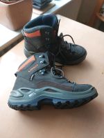 Lowa Renegade Wanderschuhe/Outdoorschuhe Größe 38 Berlin - Reinickendorf Vorschau