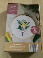 DIY Handarbeitsset Stickbild Floral Hessen - Darmstadt Vorschau