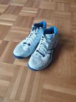 Volleyball Hallenschuhe Asics hellblau Größe 42 Nordrhein-Westfalen - Gevelsberg Vorschau