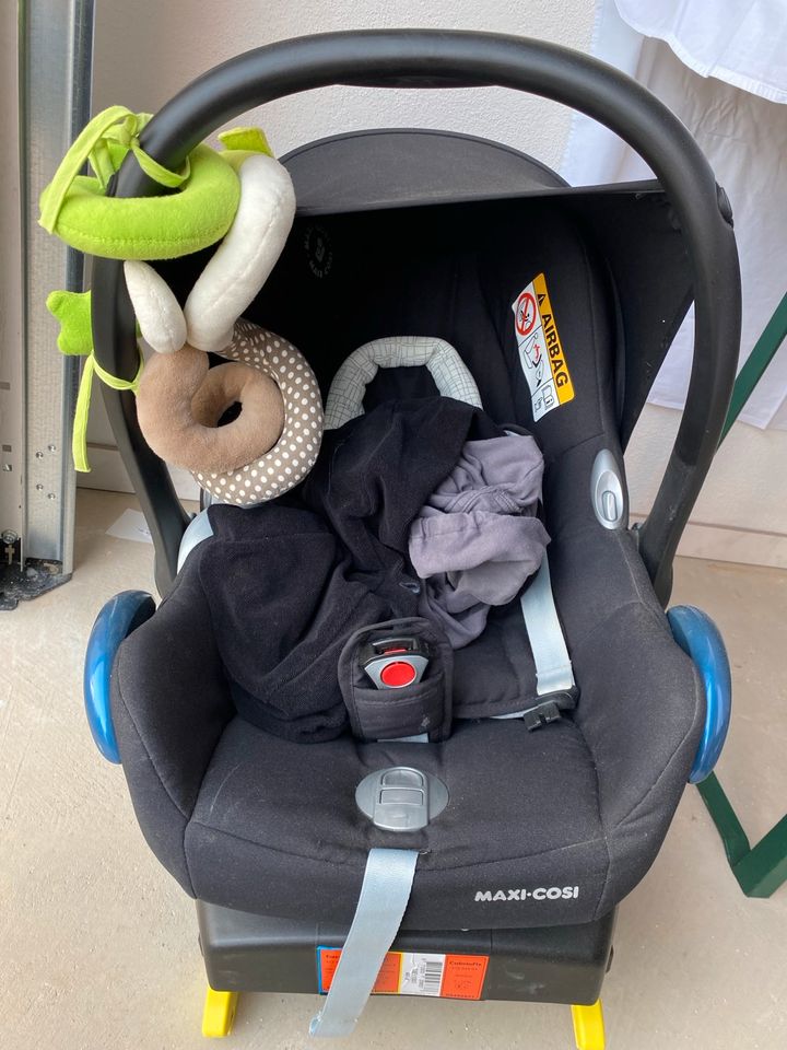 Maxi Cosi mit Isofix in Üchtelhausen