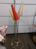 Tütenlampe,  Stehlampe, 50er, 60er, retro, vintage Bayern - Regensburg Vorschau