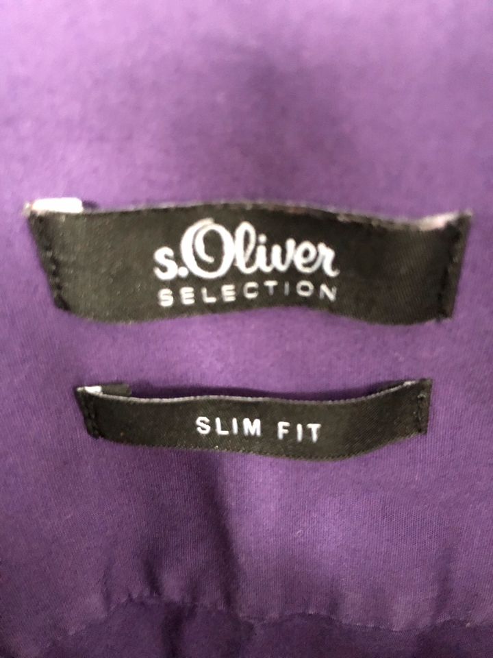 s.Oliver Hemd slim fit lila Gr. 42 in Zeil