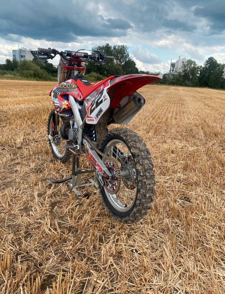 Honda CR250 2001 in Illertissen