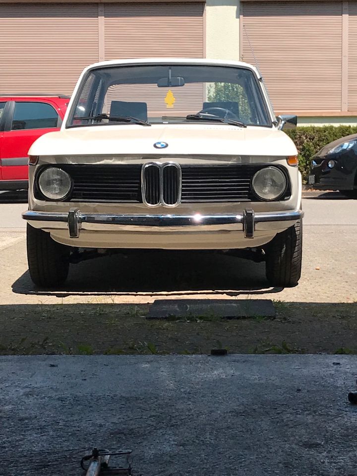 Tausche oder verkaufe bmw 1502 ( 2002) in Steinen