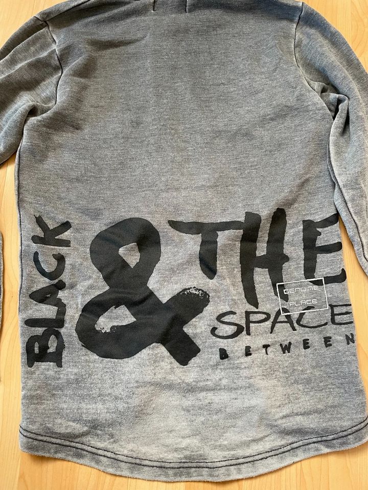 Coole Sweatshirtjacke mit Kapuze von Blue Seven Gr 140 in Magdeburg