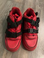 Karl kani 42,5  rote sneakers Nordrhein-Westfalen - Hürth Vorschau