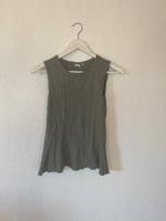 GAP Top Volant Khaki XS Hessen - Schrecksbach Vorschau