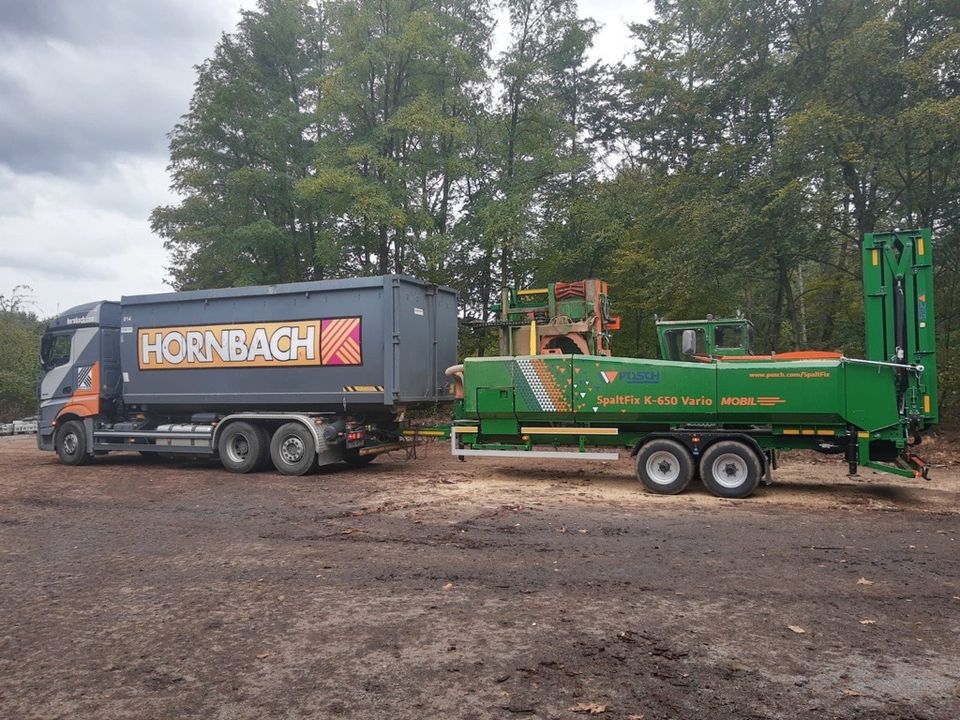 Brennholz, Kaminholz-Lohnspalten vor Ort als Service von HORNBACH in Bornheim Pfalz