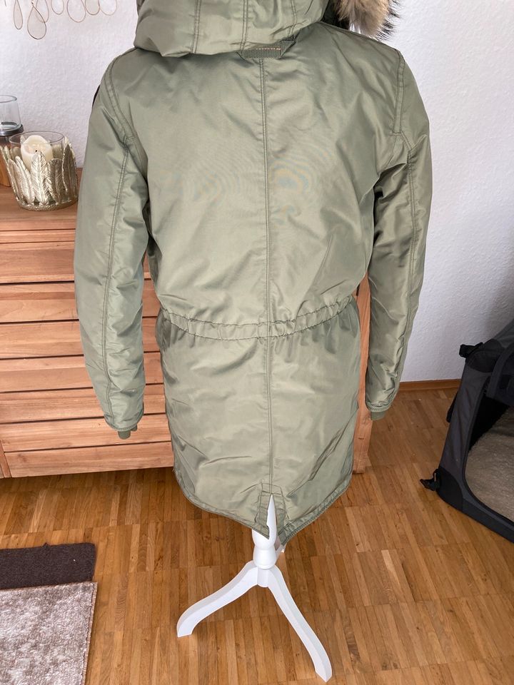 Parajumpers Daunenjacke Tank Echtfell khaki Military Gr. S in Köln