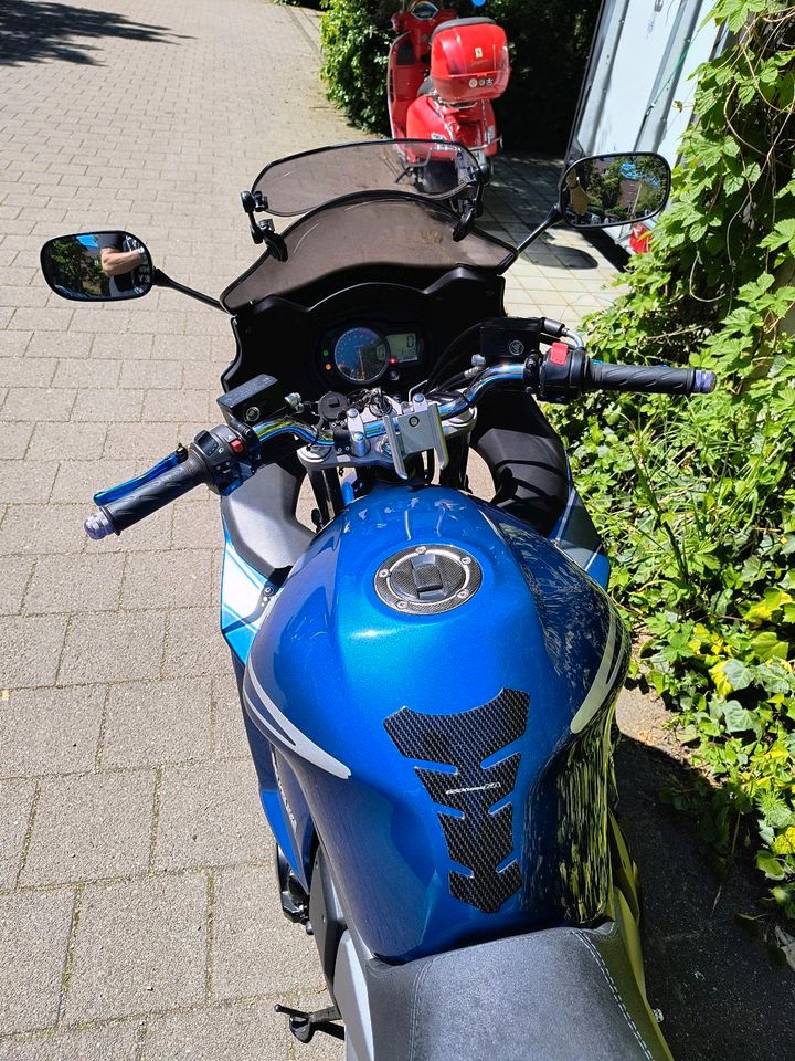 Suzuki GSX 1250 FA Big Bike in Hamburg