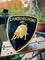 Lamborghini Nistkasten Vogelhaus Einzelstück Berlin - Spandau Vorschau