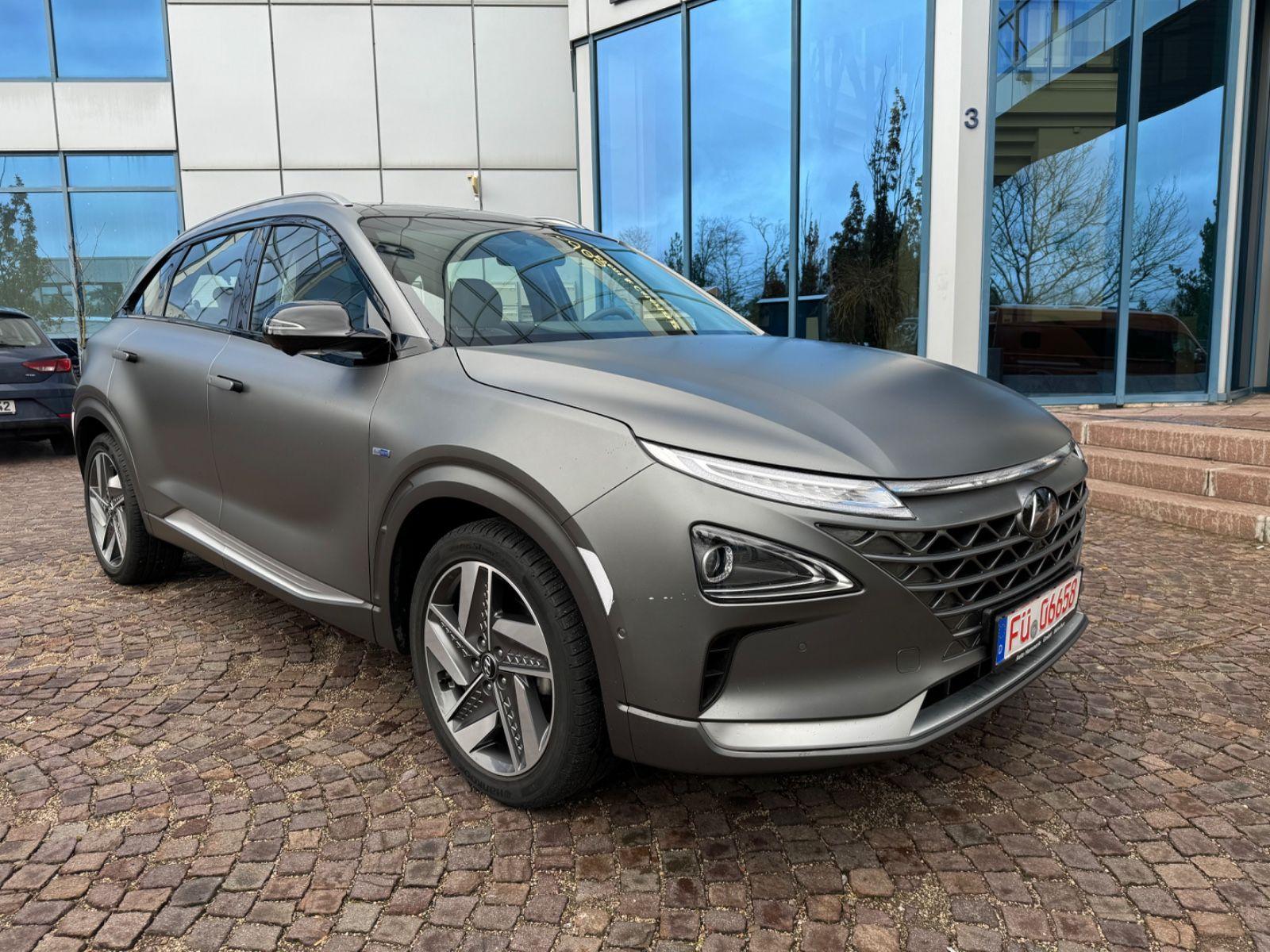 Abbildung des Autos Hyundai Nexo Premium 120…