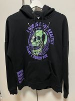 Broken Promises Hoodie schwarz lila in M Totenkopf Kette Silber Baden-Württemberg - Kusterdingen Vorschau