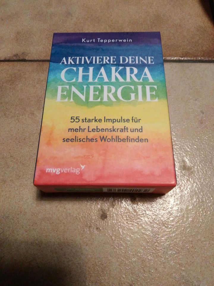 Aktiviere deine Chakra Energie von Kurt Tepperwein in Helmstadt-Bargen