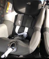 Römer Britax Dualfix m i-size Schwarz Auto Kindersitz Folgesitz Bayern - Bessenbach Vorschau