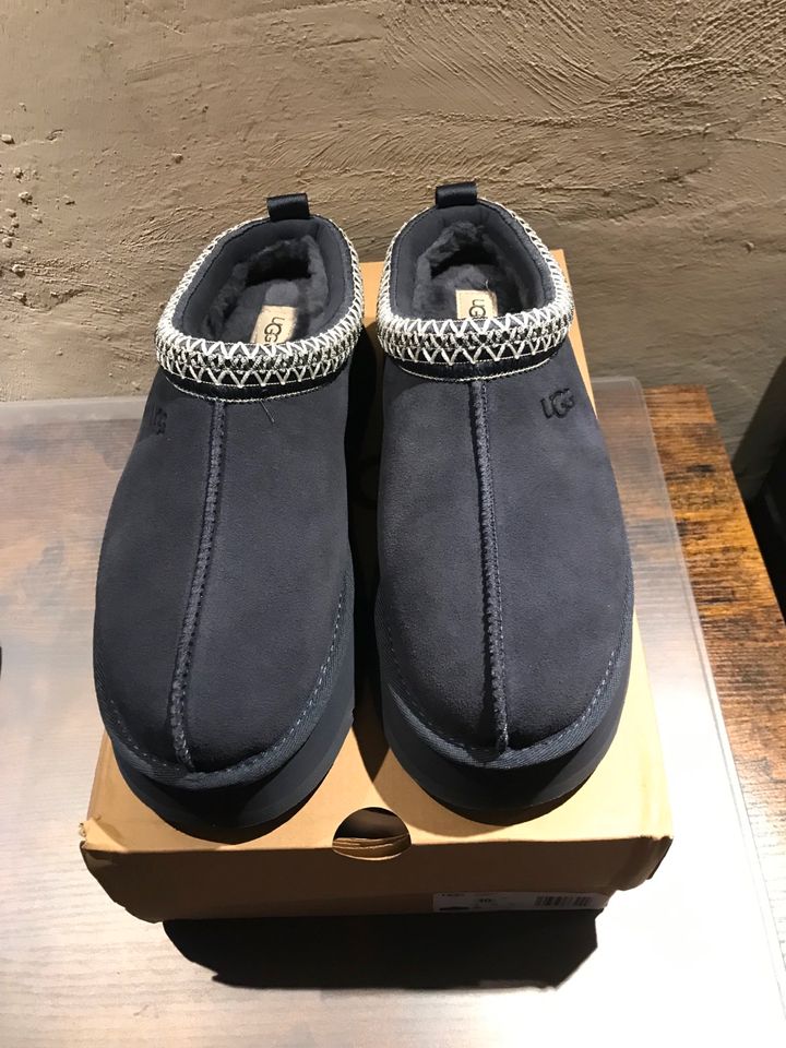 UGG Tazz Slipper Eve Blue - US 10 (EU 41) in Essen