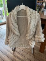 Strickjacke Strickhülle Fell Kaninchen Jacke Cardigan Bolero Nordrhein-Westfalen - Wachtberg Vorschau