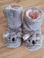 Hausschuhe Hüttenschuhe Kuschelschuhe ABS Socken Koala 33-35 Sachsen - Zwoenitz Vorschau
