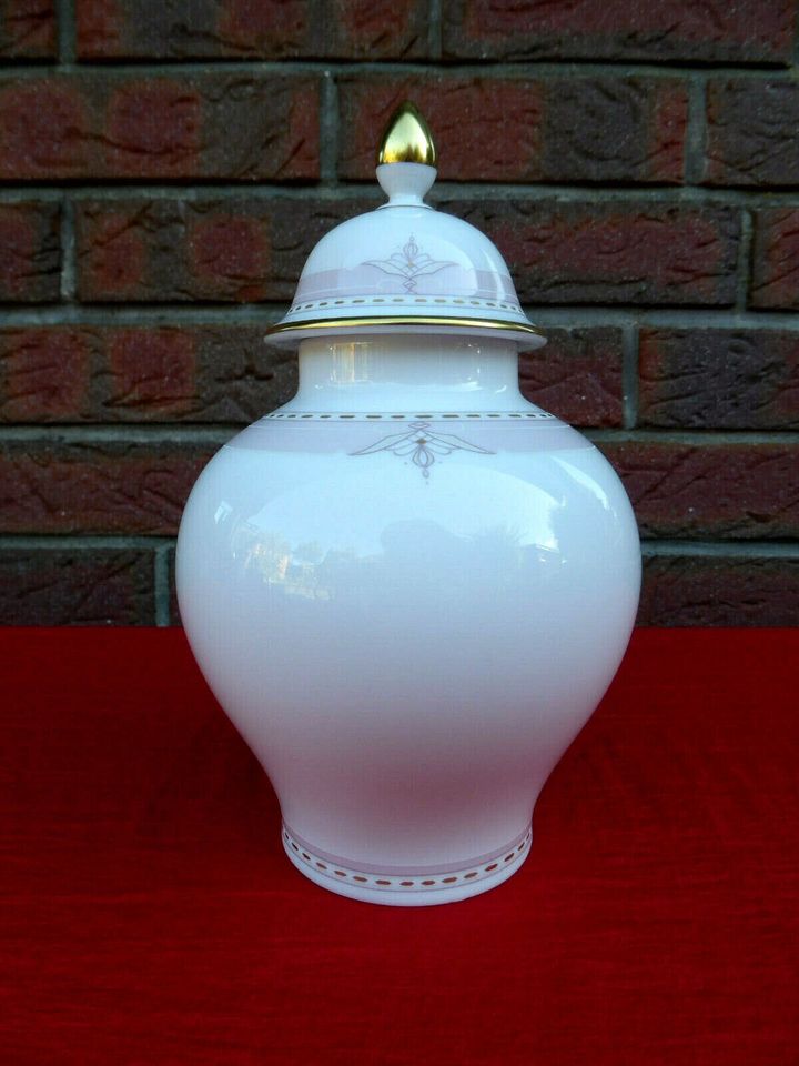 Kaiser Original Vase Deckelvase Duett Amphorenvase mit Gold abges in Flintbek