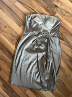 Glänzendes Kleid trägerlos Nordrhein-Westfalen - Lage Vorschau