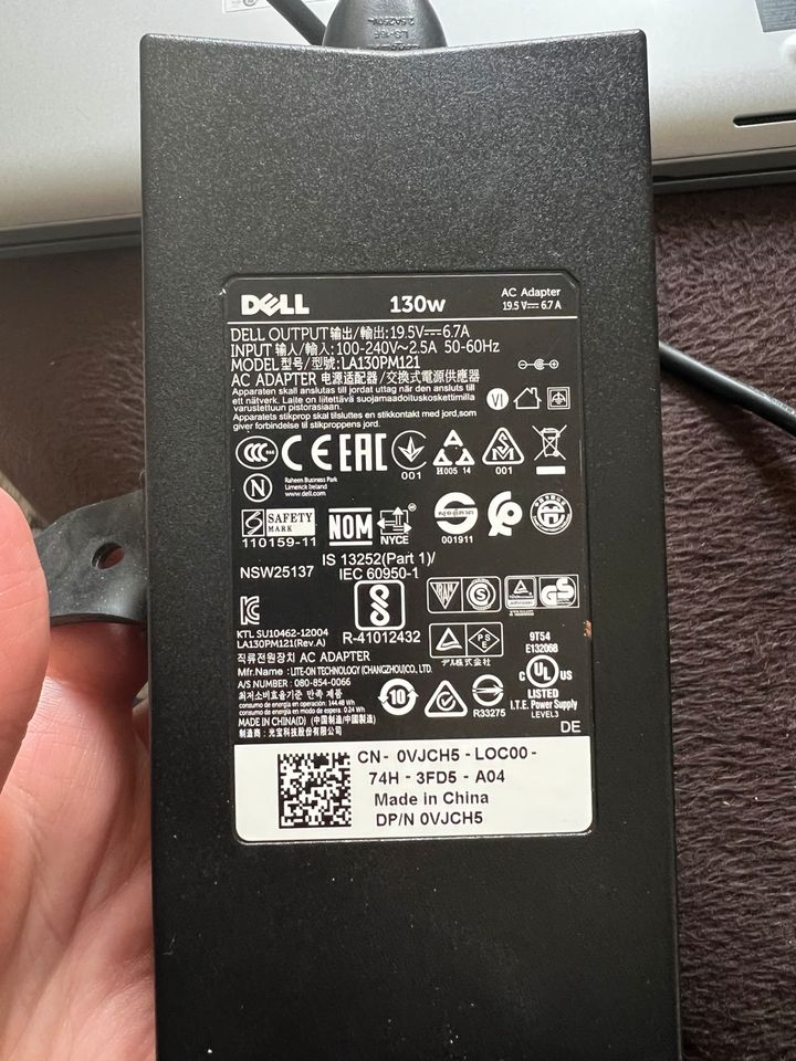 DELL Latitude 5511 Touch i5 8GB RAM in Gladbeck