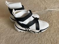 Michael Kors Sneaker aus Textil mit Lederriemen, Gr. 37 Hessen - Eschborn Vorschau
