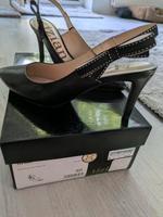 Damen Slingback Pumps schwarz 40 Tizian sandaletten Nordrhein-Westfalen - Oberhausen Vorschau