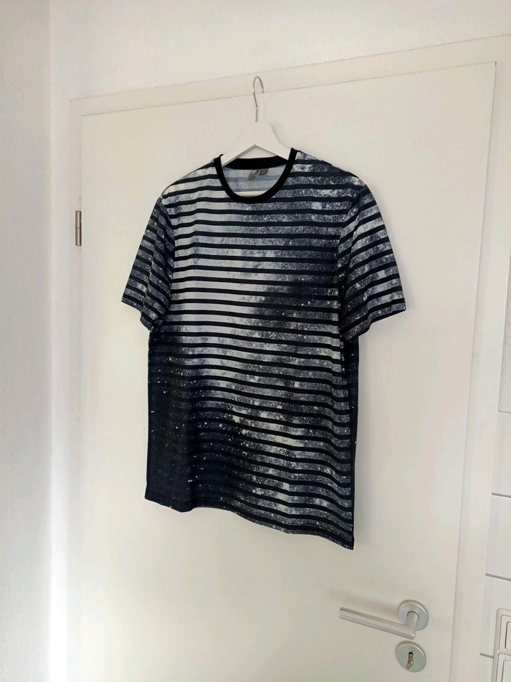 wie NEU‼️ASOS Shirt M Hingucker❗s/w Universum Galaxie Sterne All in Berglen