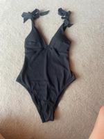 H&M Badeanzug neu gr 34 xs schwarz Niedersachsen - Wunstorf Vorschau