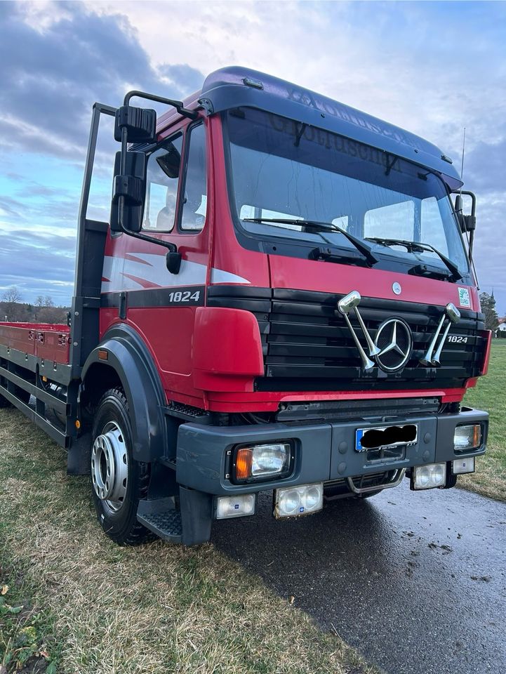 Mercedes 1824 , Mercedes SK, Maschinentransporter, Top Zustand in Weil a. Lech