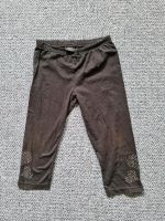 Caprileggins in schwarz Glitzerherzen Gr. 158/164 Nur Abholung Niedersachsen - Wienhausen Vorschau