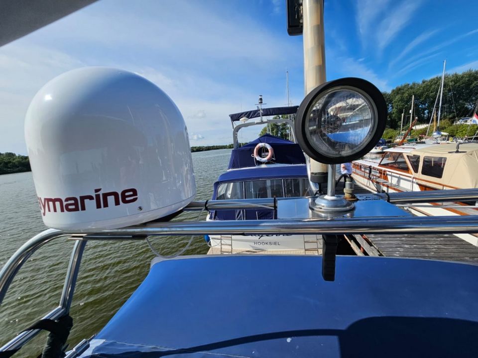 SEALINE 305 FLY * Sportboot * REFIT 2023 * 2x Volvo Penta Diesel in Wangerland