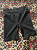 Shorts tights leggins kurze Hose schwarz strumphhose Baden-Württemberg - Oberstenfeld Vorschau