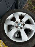 Alufelgen Skoda 205 55 R16 Sommerreifen Niedersachsen - Meinersen Vorschau