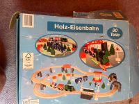 Holzbahn mit Zubehör Hannover - Vahrenwald-List Vorschau