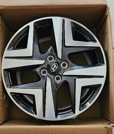 Eine Alufelge Hyundai Bayon , 6,5 J x 17 Zoll , 50 ET in Soest