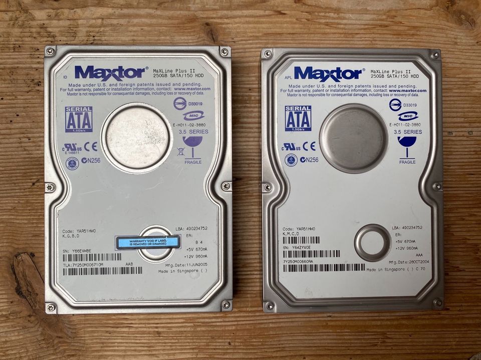 2x250 GB Festplatte (HDD) 3,5" SATA Maxtor MaXLine Plus II 7Y250M in Haimhausen