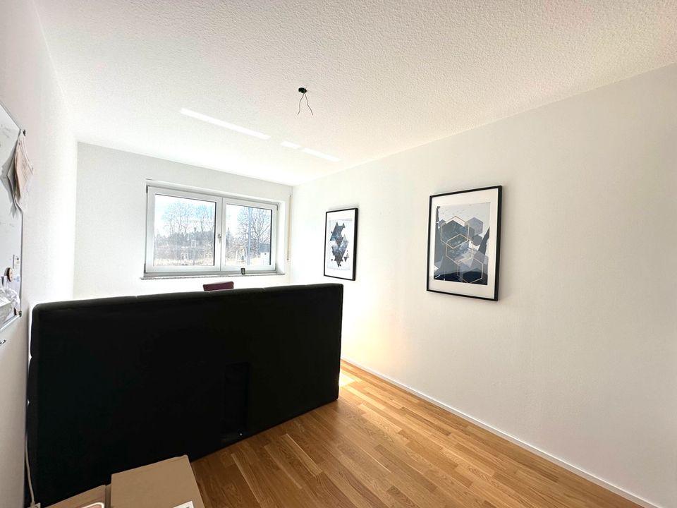 "Exklusive 4-Zimmer-Erdgeschoss-Wohnung mit Tiefgarage in bevorzugter Lage und hochwertiger  Ausstattung" 360° Besichtigung in Villingen-Schwenningen