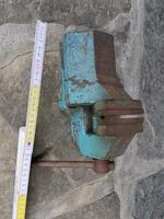 DDR SCHRAUBSTOCK CA.7KG 80MM BACKEN KLASSE ZUSTAND Sachsen - Sebnitz Vorschau