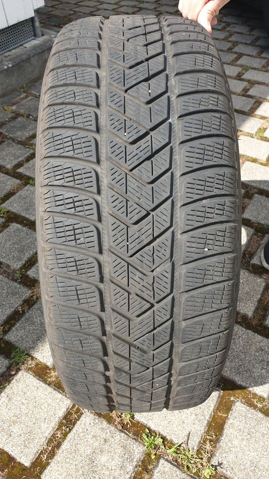 ❌ Winter Kompletträder Winterreifen BMW X5 X6 255/55/R18" Pirelli in Konstanz