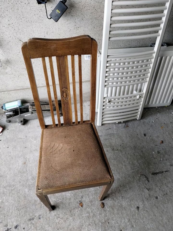 Alter Stuhl in Nordenham
