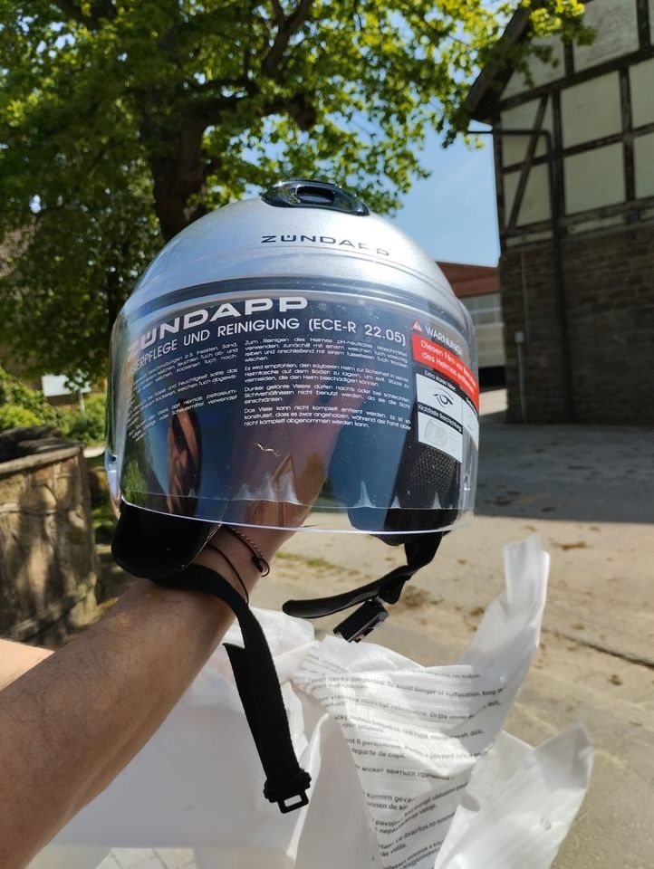 Helm zum verkaufen in Aerzen