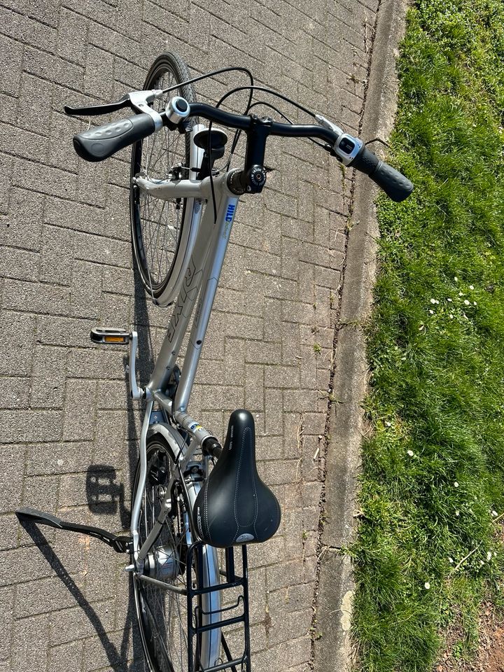 Rixe 28 Zoll Damenfahrrad Größe S in Freiburg im Breisgau