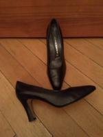 PETER KAISER Lederpumps schwarz, weiches Leder,Gr.6,5/39,5 Berlin - Wilmersdorf Vorschau