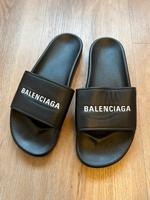 Balenciaga Slides Innenstadt - Köln Deutz Vorschau