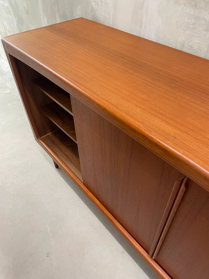 Sideboard Kommode Anrichte Dyrlund Teak Mid Century Danish 60er in Hamburg